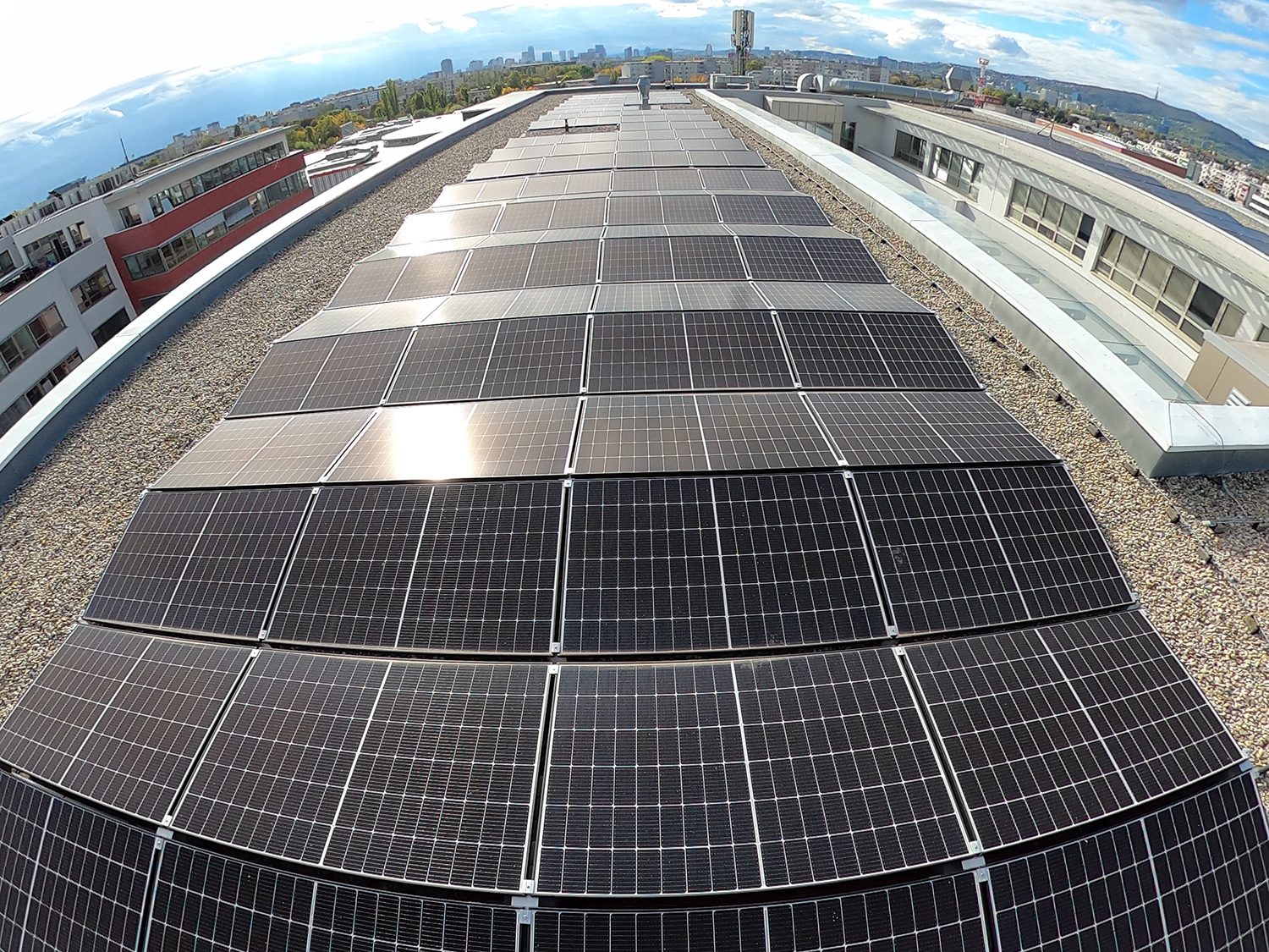 Strešná fotovoltická inštalácia LZE GBC I., II. a IV., Green energy slovakia