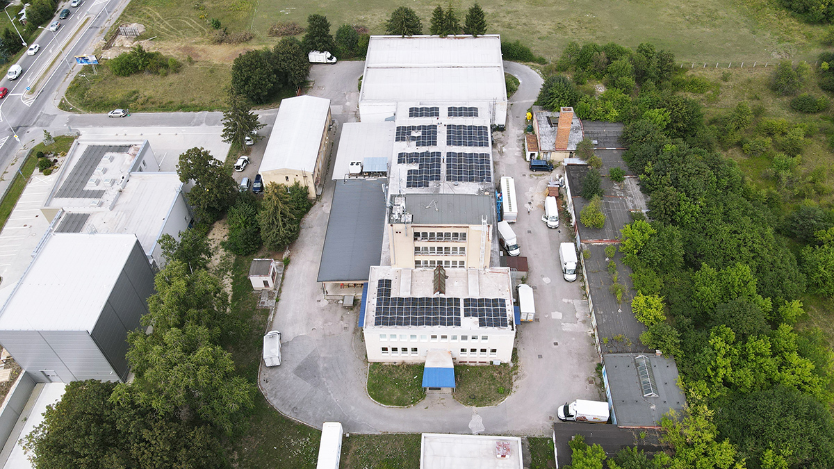 Strešná fotovoltická inštalácia LZE PPC Martin, Green energy slovakia